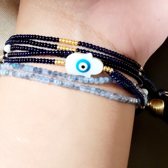 Handmade Multilayered bracelet - Picture 3 of 6